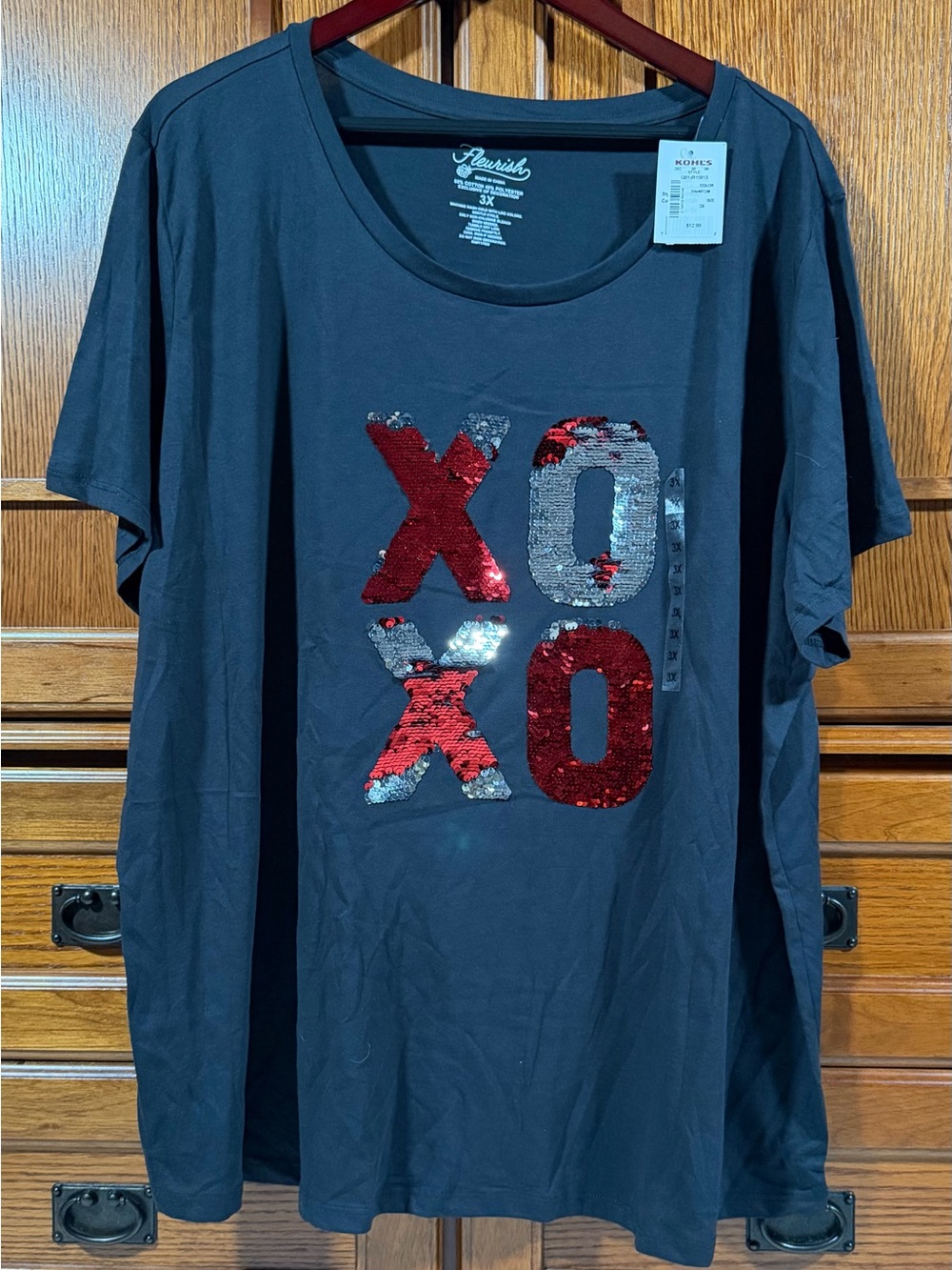 NWT Fleurish Crewneck Flip Sequins Tee XOXO Valentine’s Love Bling Sparkly Glam